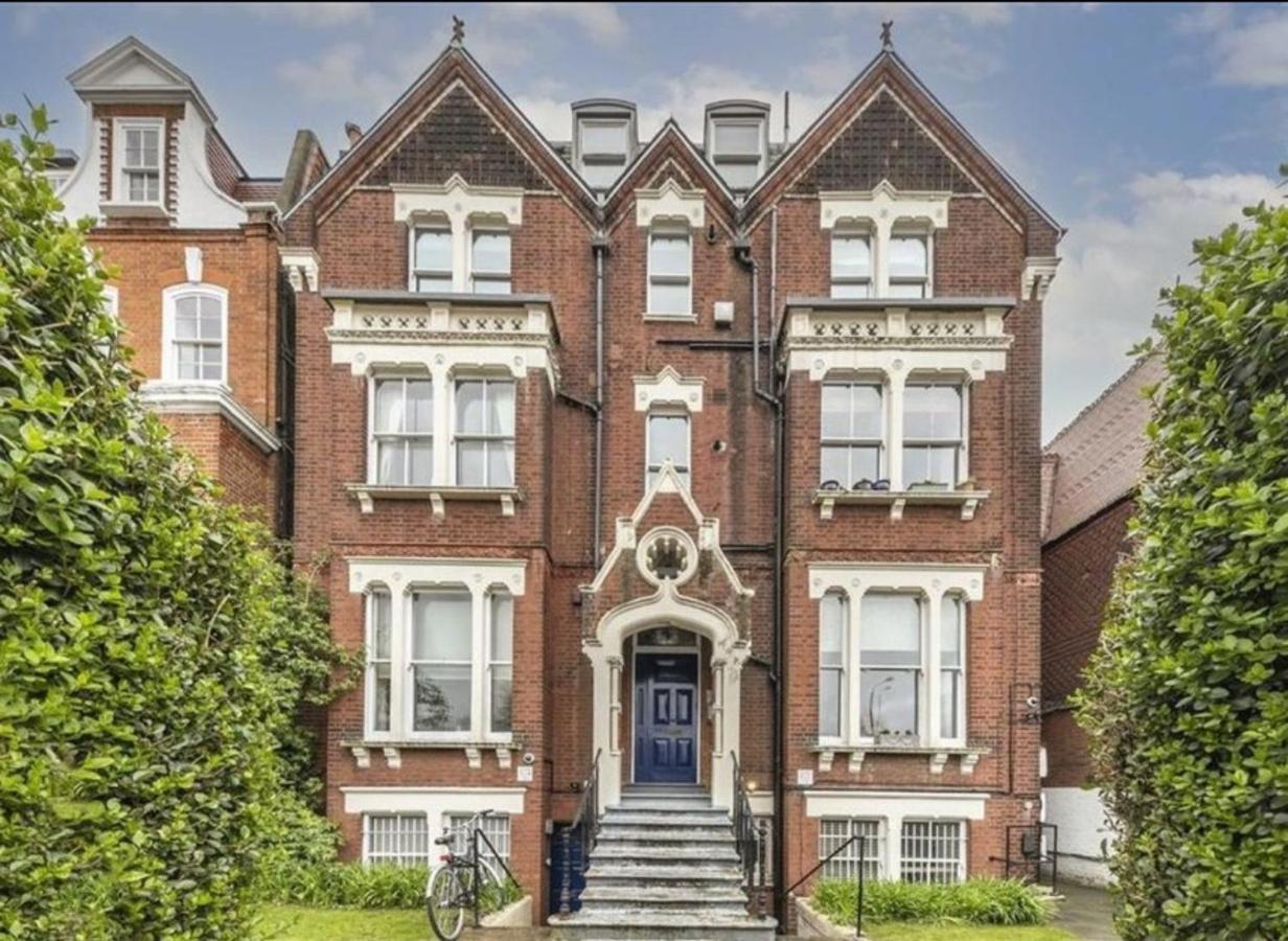 Cosy Apartment By Clapham South Underground! Λονδίνο Εξωτερικό φωτογραφία