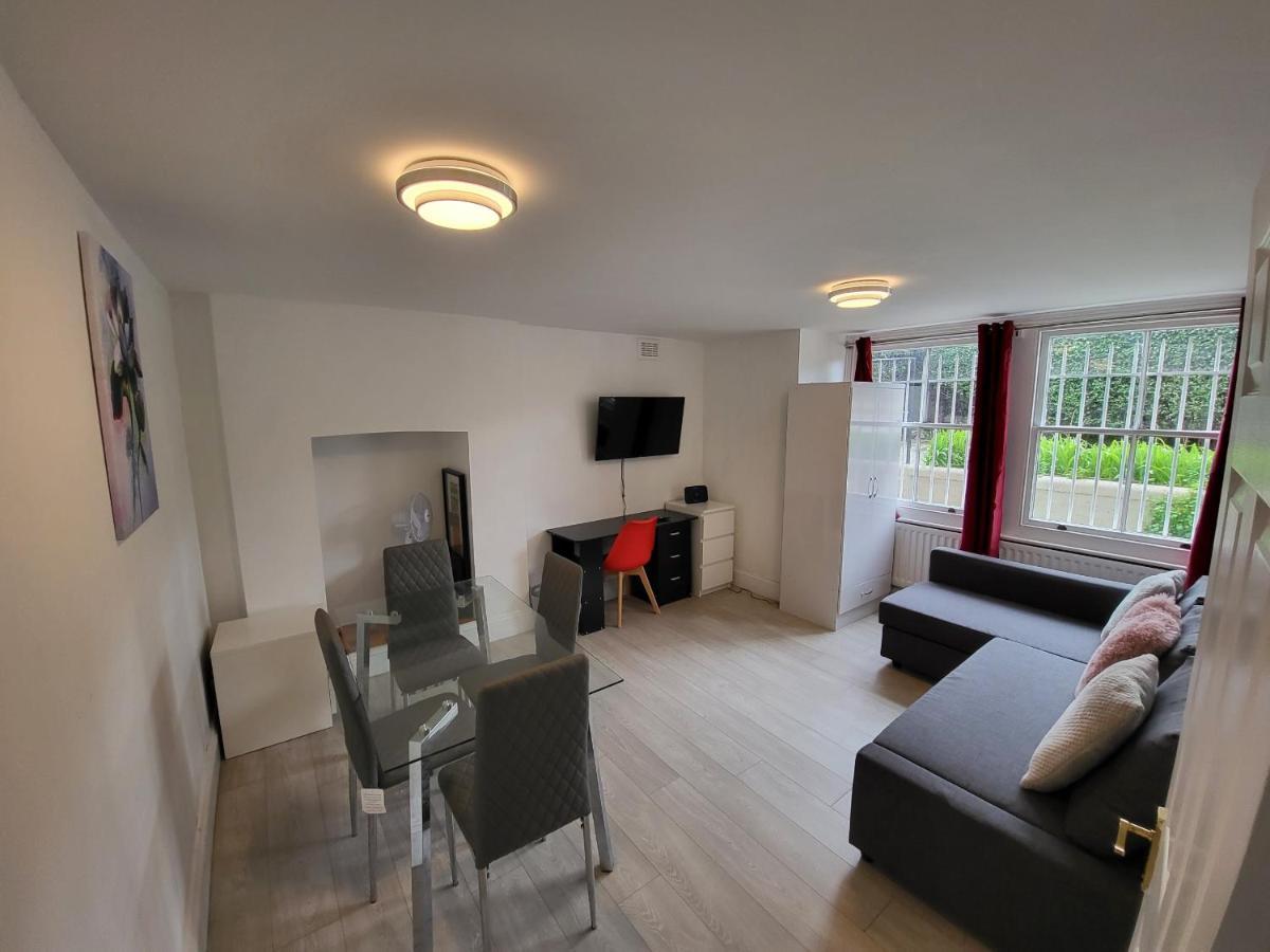 Cosy Apartment By Clapham South Underground! Λονδίνο Εξωτερικό φωτογραφία