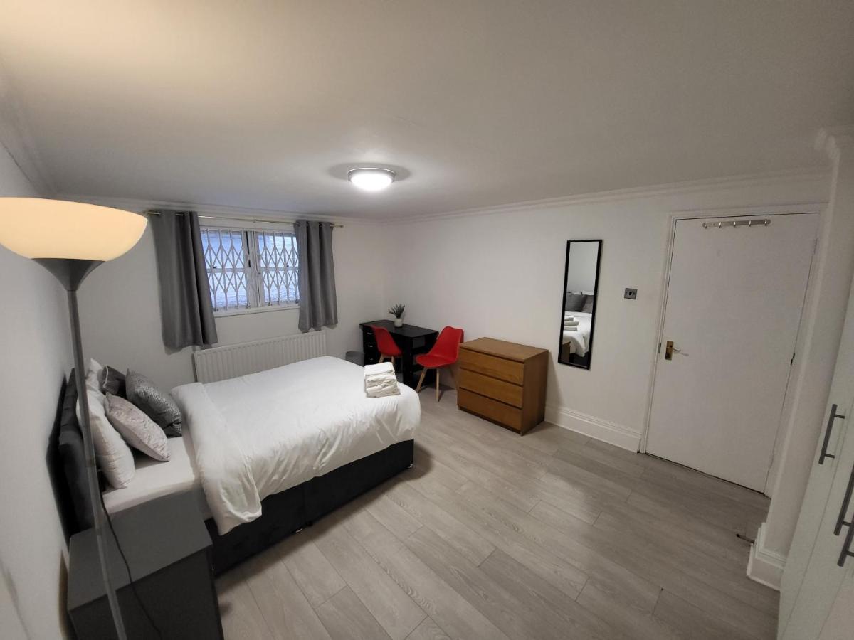 Cosy Apartment By Clapham South Underground! Λονδίνο Εξωτερικό φωτογραφία