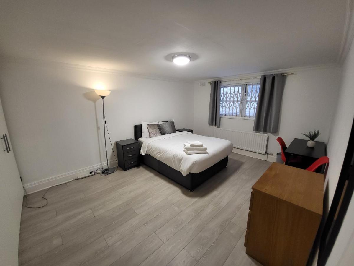 Cosy Apartment By Clapham South Underground! Λονδίνο Εξωτερικό φωτογραφία